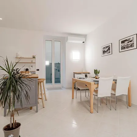 شقة H11 Casa Benjamin Mare-sanremo *